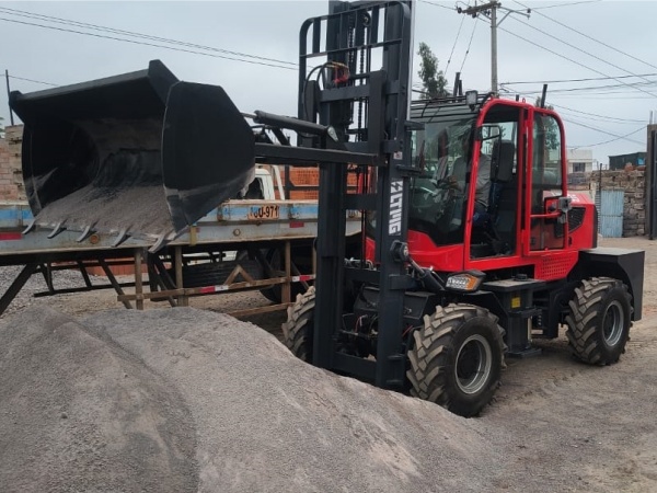 LTMG LTR35 Rough Terrain Forklift in Peru