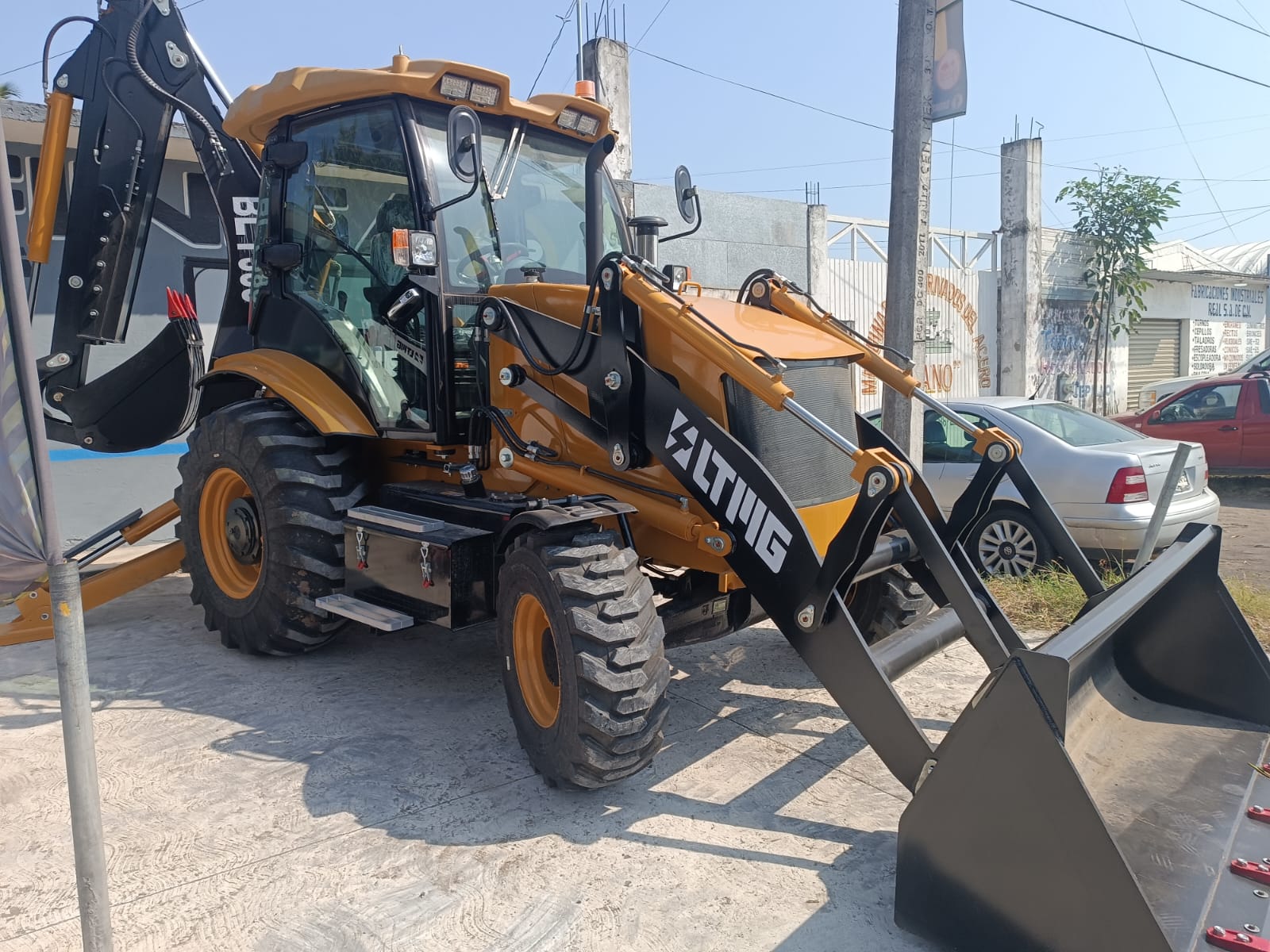 LTMG BLT388 Backhoe Loader in Mexico