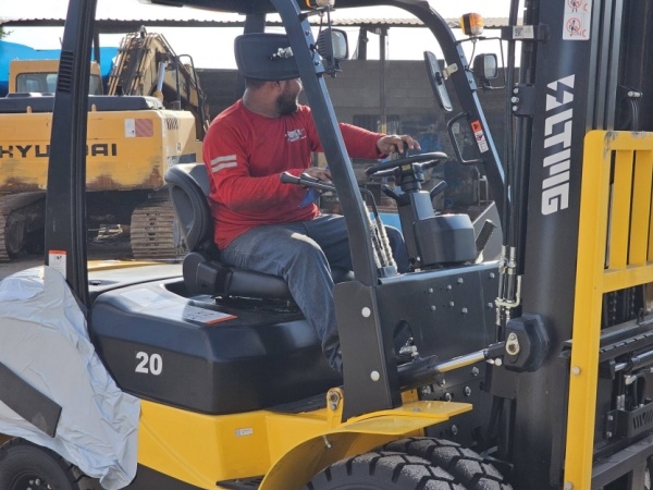 LTMG FD20 diesel forklift in Mexico
