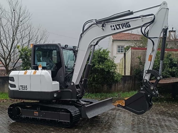 LTMG LTE65 crawler excavator in Portugal