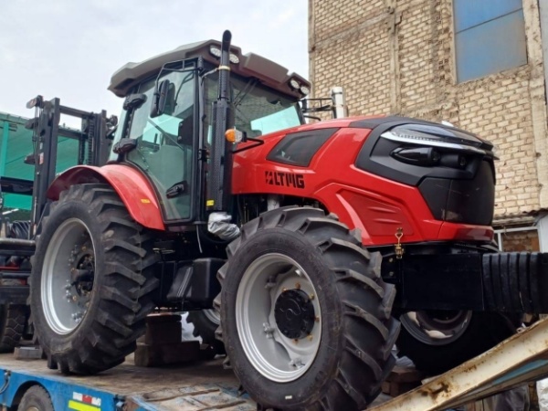 LTMG LTE1604 tractor in Peru